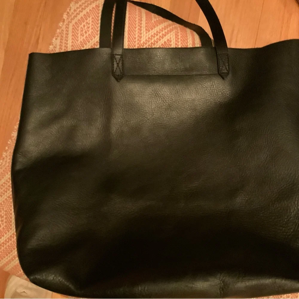 Madewell Black Tote Bag - Picture 4 of 6